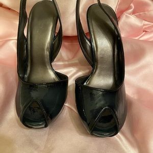 Slingback heels.
